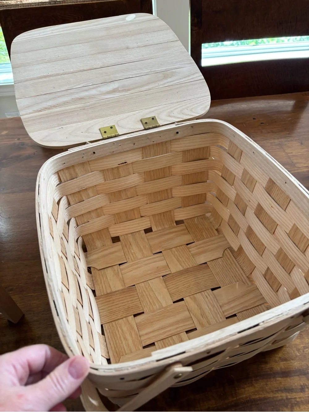 Williams Sonoma Natural Wood Woven Picnic Basket